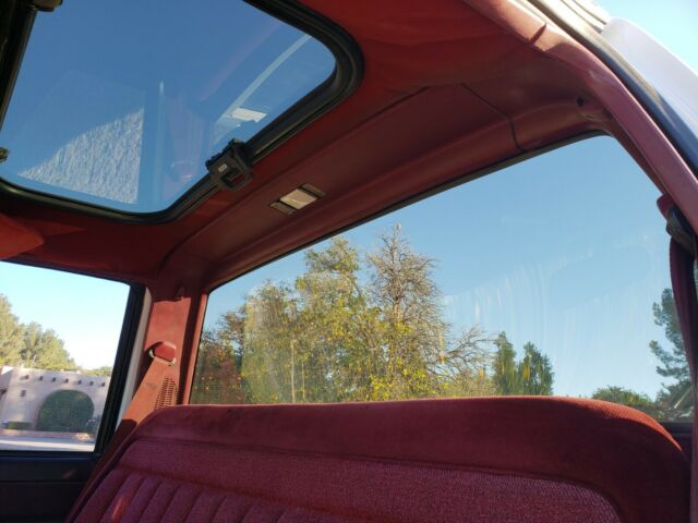 1988 White Chevrolet C/K Pickup 1500 Pickup