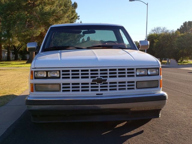 1988 White Chevrolet C/K Pickup 1500 Pickup