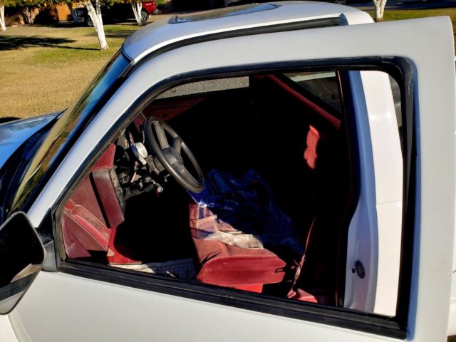 1988 White Chevrolet C/K Pickup 1500 Pickup