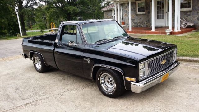 1985 Black Chevrolet C-10 Standard Cab Pickup