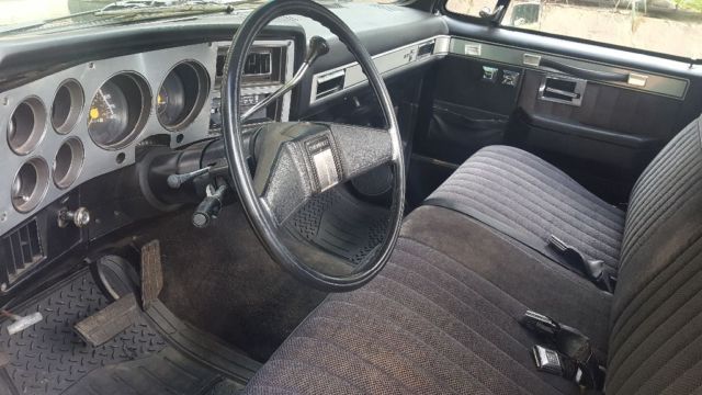 1985 Black Chevrolet C-10 Standard Cab Pickup