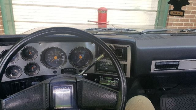 1985 Black Chevrolet C-10 Standard Cab Pickup