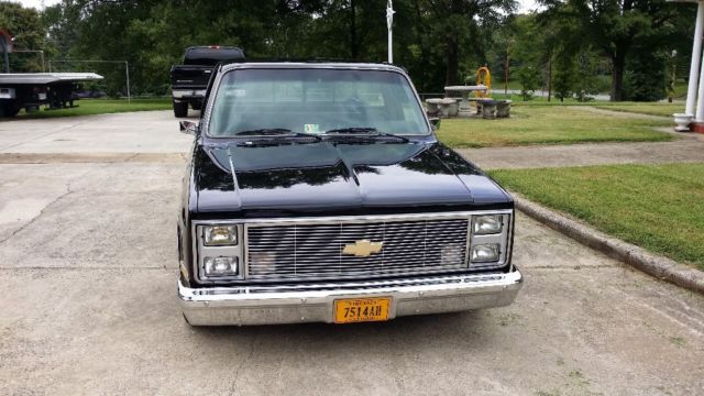 1985 Black Chevrolet C-10 Standard Cab Pickup