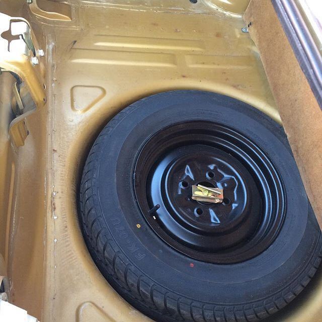 1974 Golden light brown classic Nissan Skyline Coupe