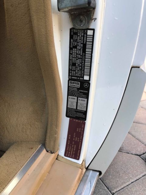 1991 White Mercedes-Benz SL-Class Convertible