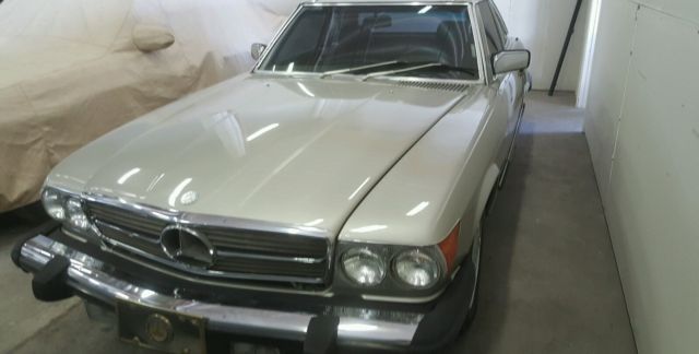 1988 Tan Mercedes-Benz SL-Class Convertible