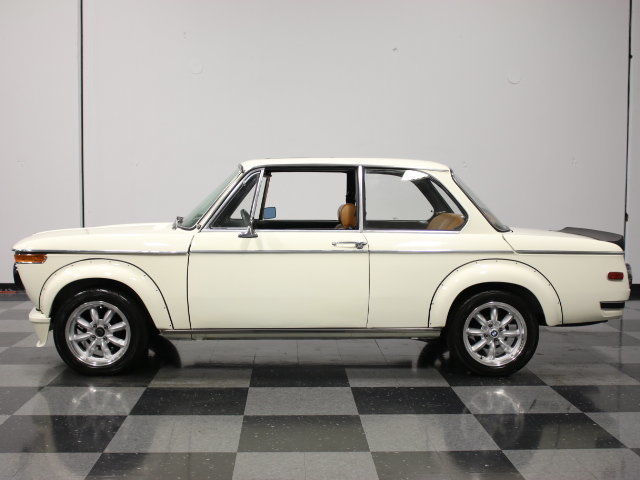 1970 White BMW 2002 Coupe
