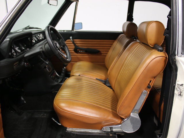 1970 White BMW 2002 Coupe