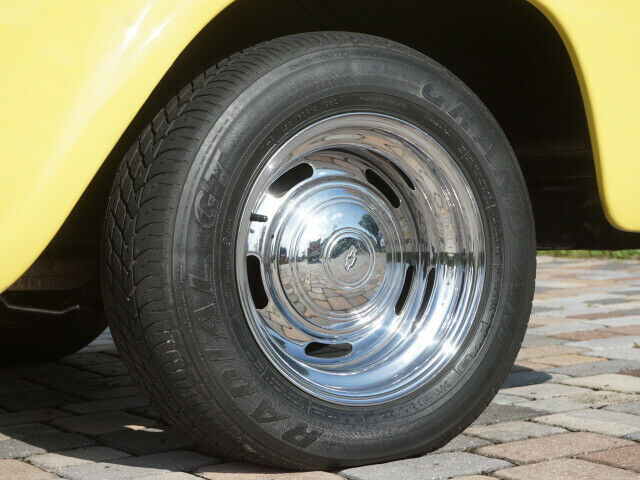 1958 Yellow Chevrolet Other Pickups Apache