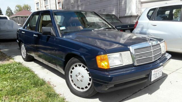 1990 Blue Mercedes-Benz 190-Series Sedan