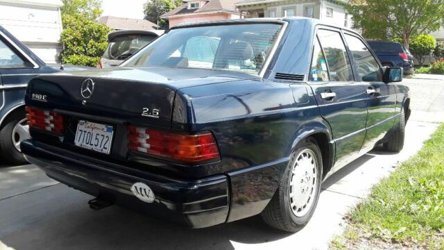 1990 Blue Mercedes-Benz 190-Series Sedan