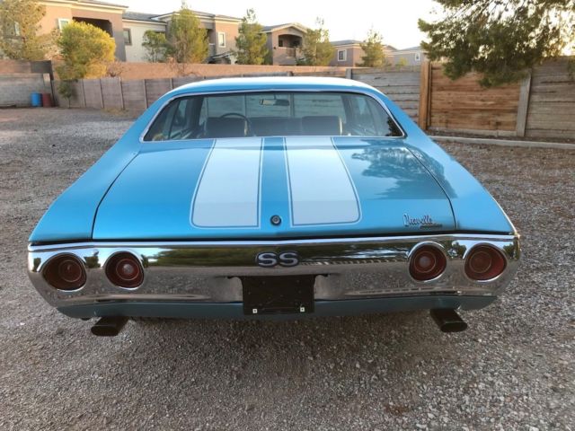 1971 Blue Chevrolet Chevelle Coupe