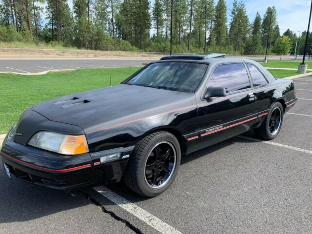 1988 Black Ford Thunderbird Coupe