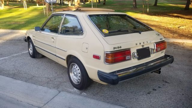 1979 Tan Honda Accord Coupe