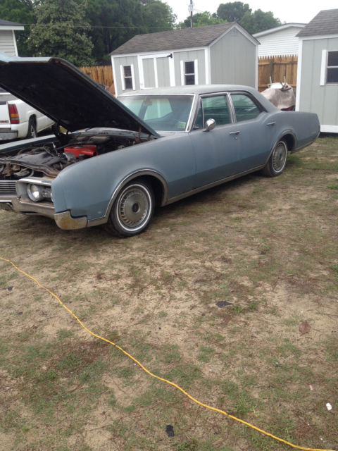 1967 grey Oldsmobile Eighty-Eight Sedan