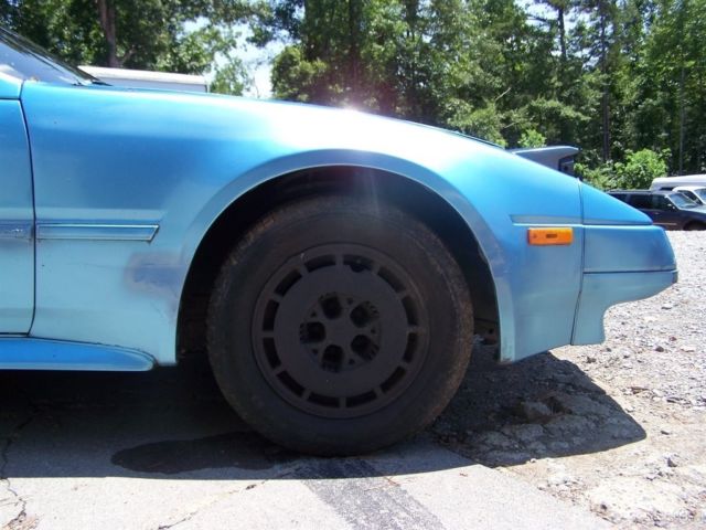 1986 Blue Nissan 300ZX Coupe