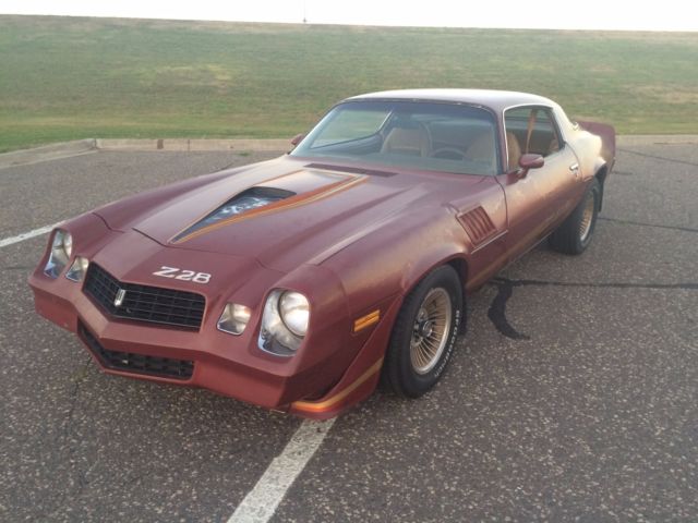 1979 Burgundy Chevrolet Camaro Coupe