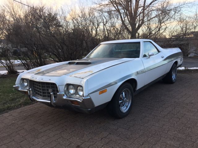 1972 White Ford Ranchero Coupe Utility