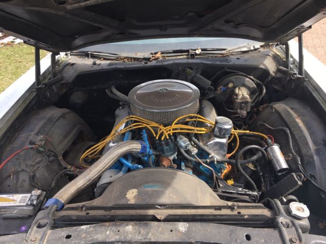 1972 White Ford Ranchero Coupe Utility