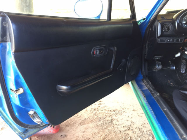 1990 Blue Mazda MX-5 Miata Convertible