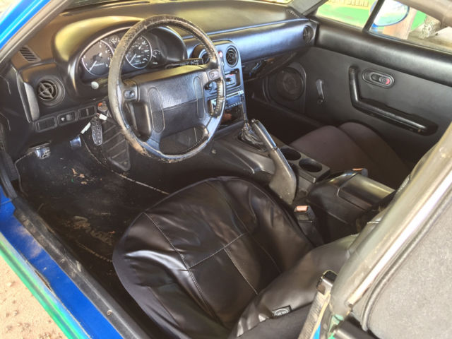 1990 Blue Mazda MX-5 Miata Convertible