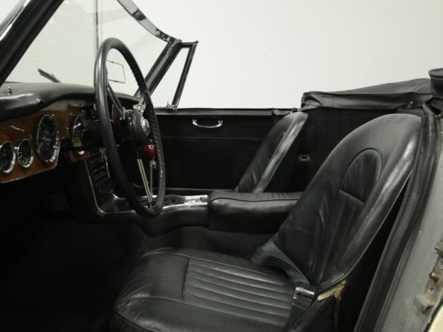 1967 White Austin Healey 3000 Convertible