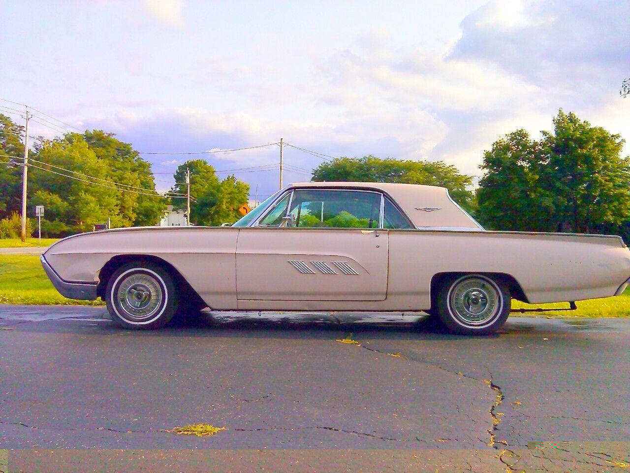 1963 Dusk Rose Ford Thunderbird 2 door
