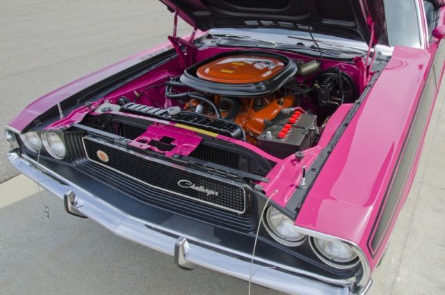 1970 Panther Pink Dodge Challenger