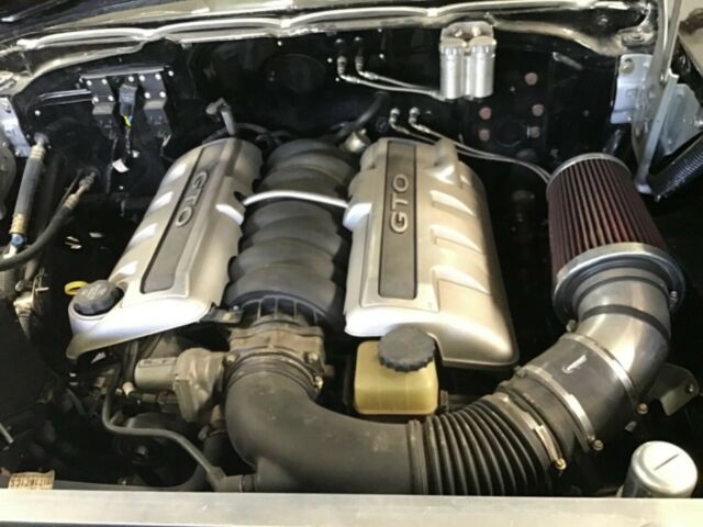 1957 Black Chevrolet Bel Air/150/210