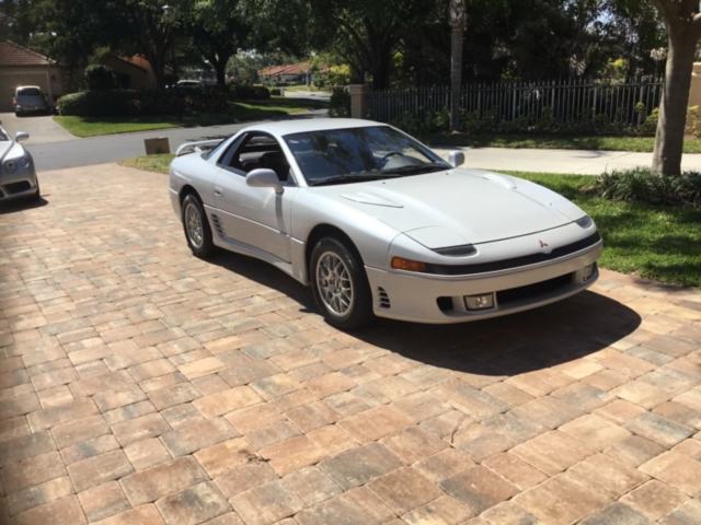 1993 Pearl White Mitsubishi 3000GT Coupe
