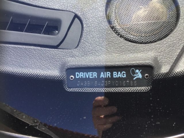 1993 Pearl White Mitsubishi 3000GT Coupe