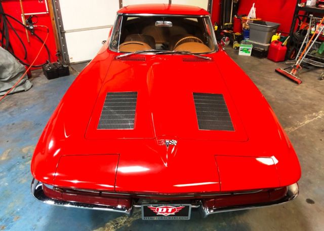 1963 Riverside Red Chevrolet Corvette Split Window