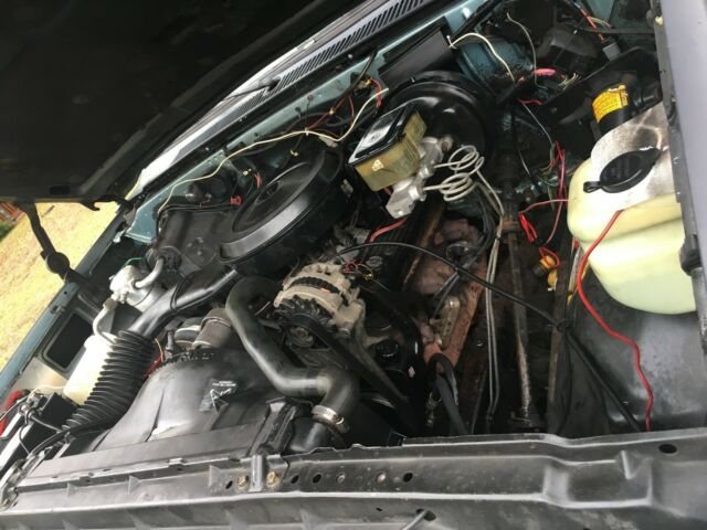 1989 semi gloss black Chevrolet Suburban SUV