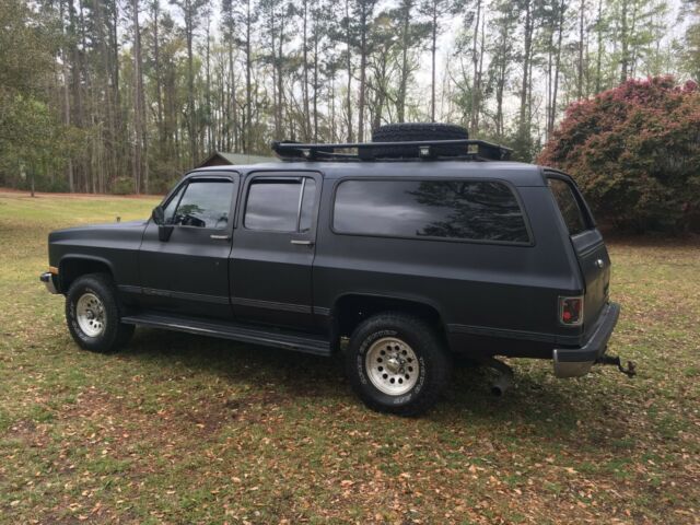1989 semi gloss black Chevrolet Suburban SUV
