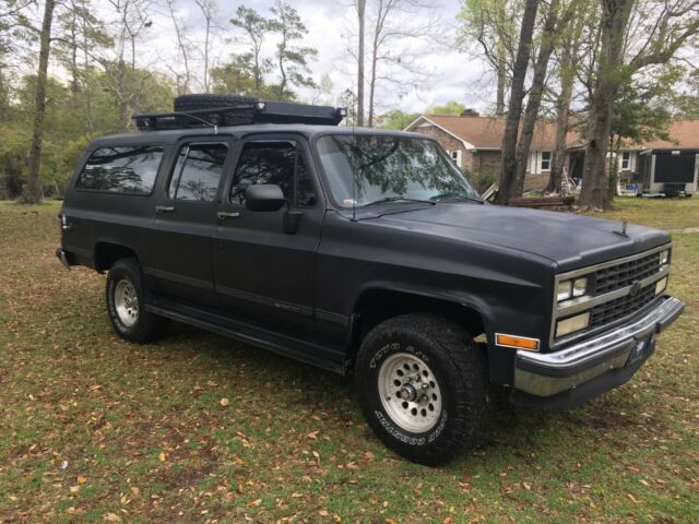 1989 semi gloss black Chevrolet Suburban SUV