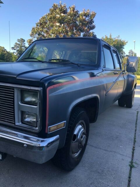 1987 Blue GMC Sierra 3500 Crew Cab Pickup