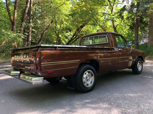 1980 Brown Toyota 2 OWNER SUPER CLEAN LONG BED Standard Cab Pickup