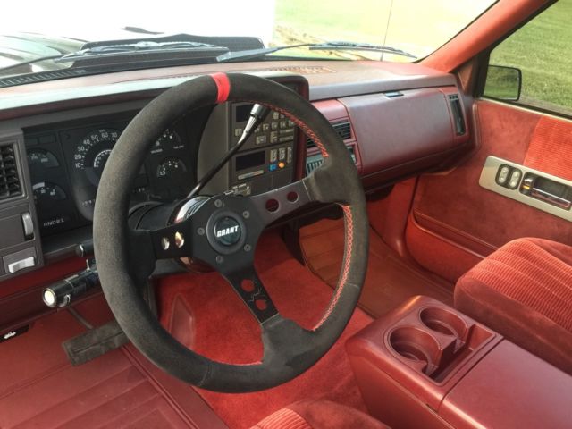 1990 Black Chevrolet C/K Pickup 1500 Standard Cab Pickup