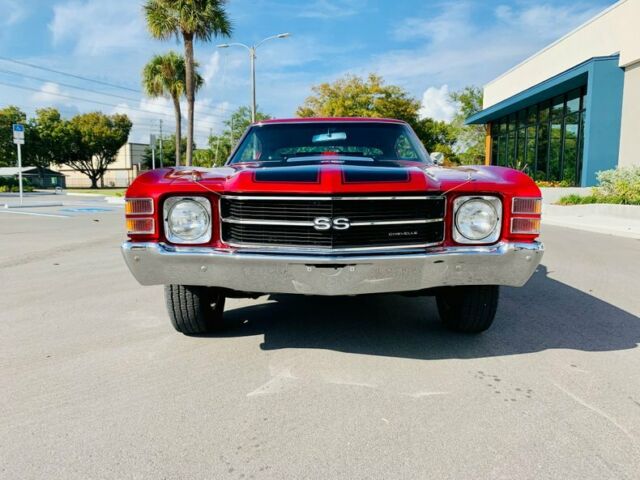 1971 Red Chevrolet Chevelle --