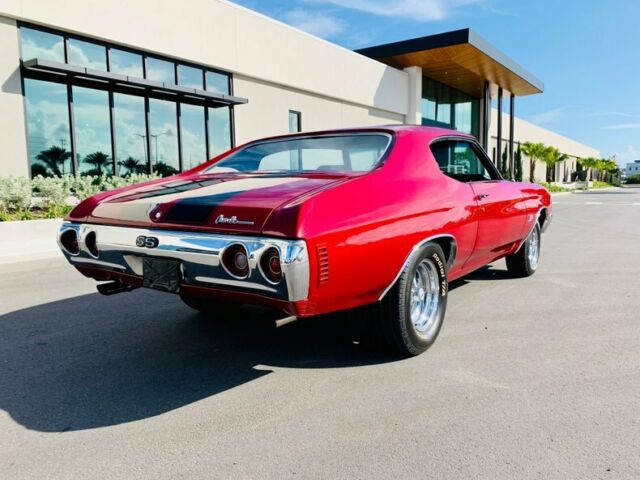1971 Red Chevrolet Chevelle --