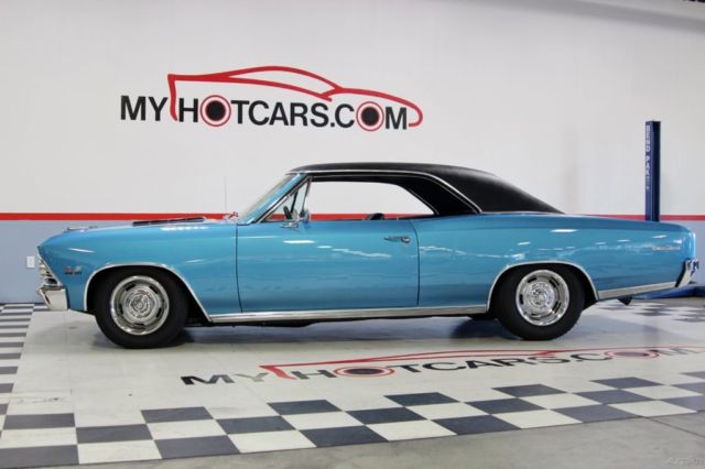 1966 Blue Chevrolet Chevelle Coupe