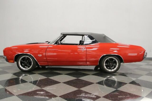 1970 Red Chevrolet Chevelle Convertible