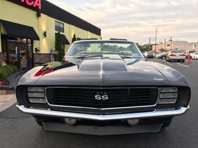 1969 Black Chevrolet Camaro --