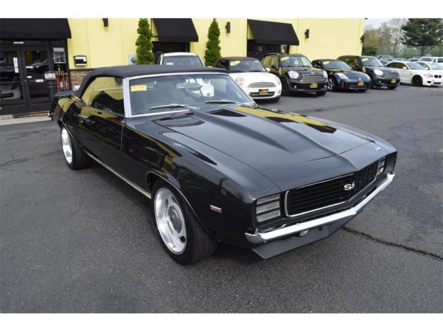 1969 Black Chevrolet Camaro --