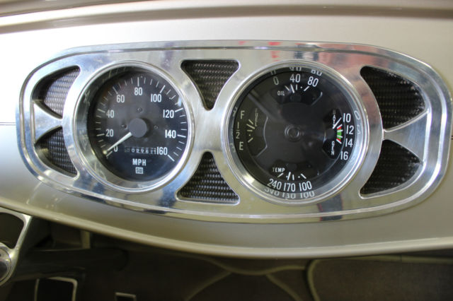 1932 Mercedes smoked silver Ford Other