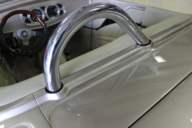 1932 Mercedes smoked silver Ford Other