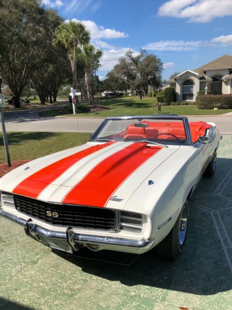1969 White Chevrolet Camaro Convertible