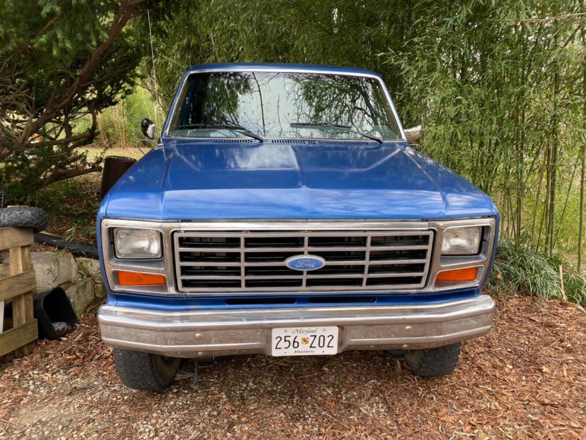 1984 Blue Ford F-250 Standard Cab Pickup
