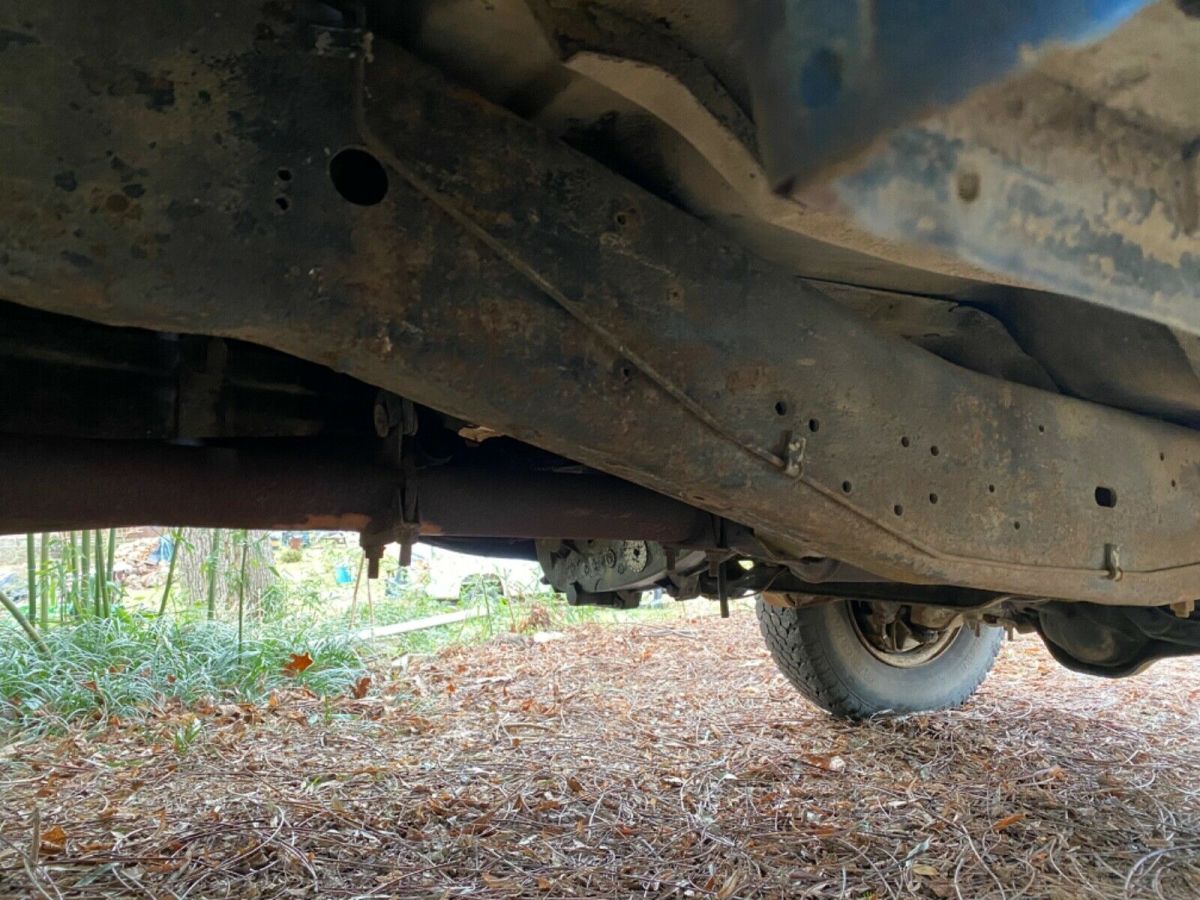 1984 Blue Ford F-250 Standard Cab Pickup