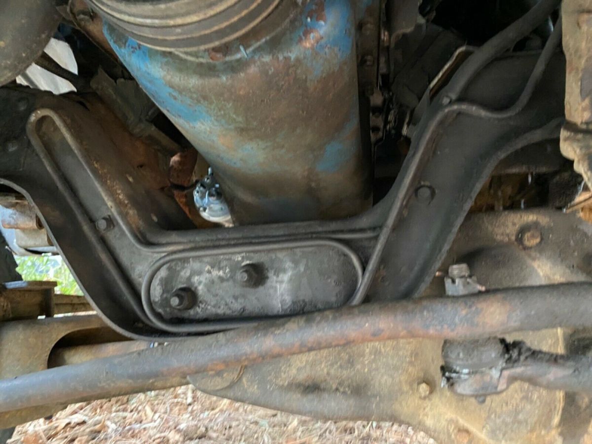 1984 Blue Ford F-250 Standard Cab Pickup